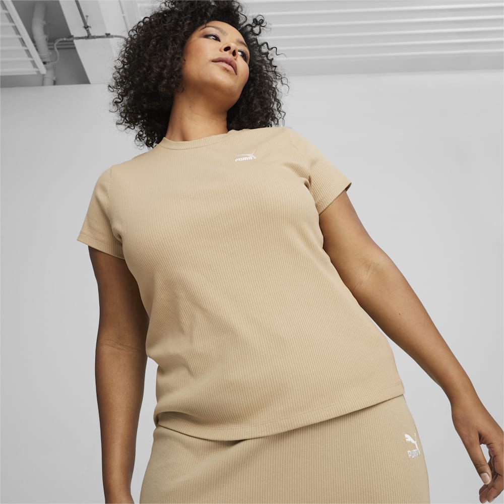 Puma CLASSICS Ribbed Slim Tee - Prairie Tan