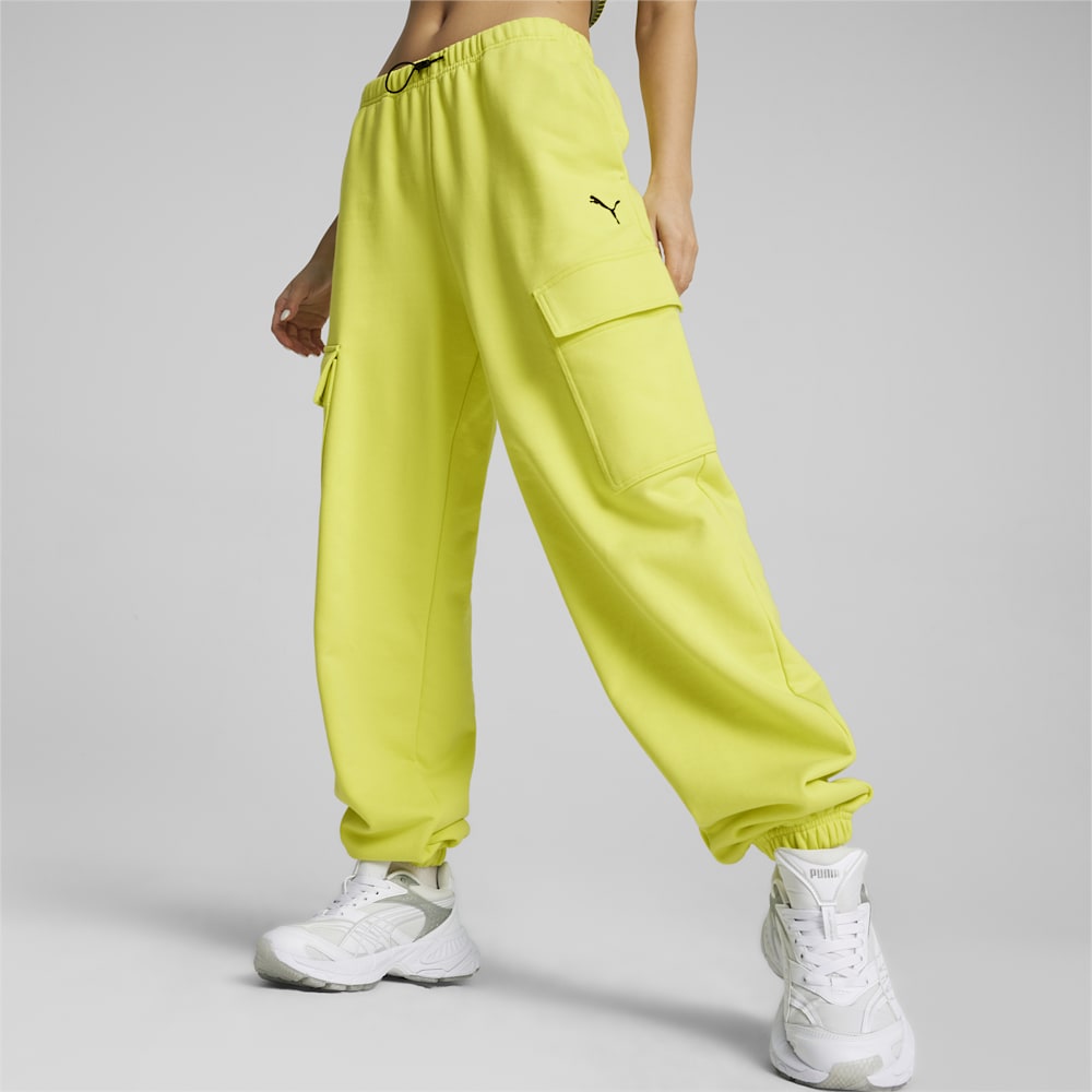 Puma DARE TO Relaxed Sweatpants - Lime Sheen