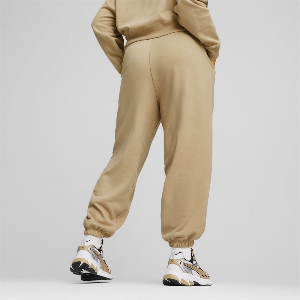 Puma BETTER CLASSICS Sweatpants - Prairie Tan