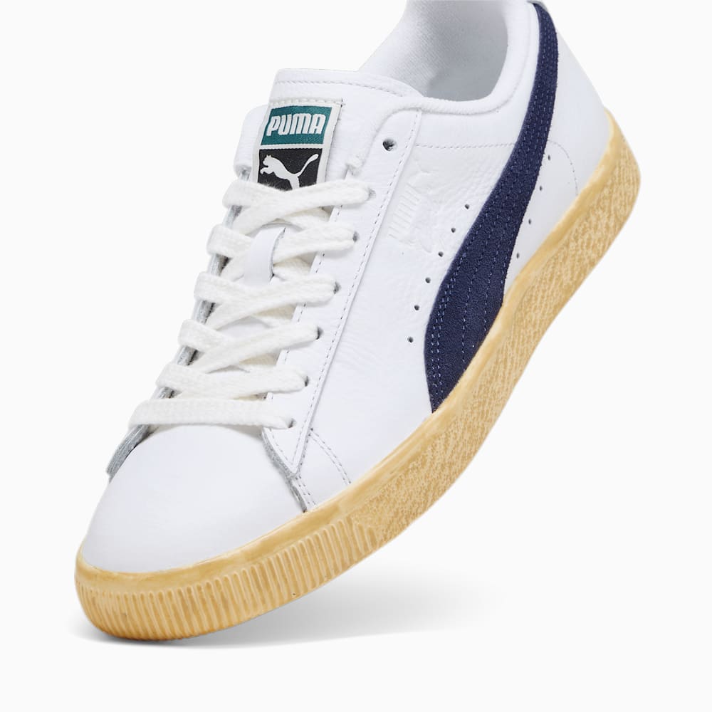 Puma Clyde Vintage Sneakers - White-Navy