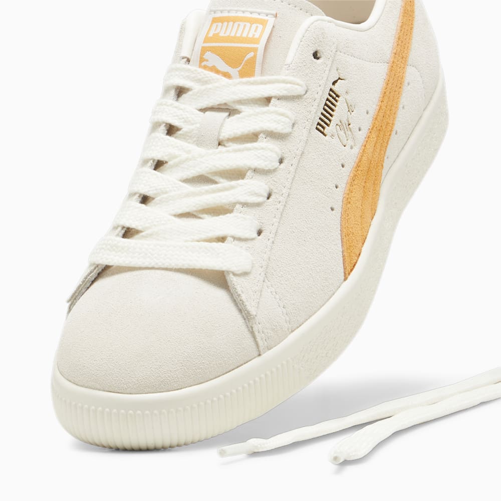 Puma Clyde OG Sneakers - Frosted Ivory-Clementine