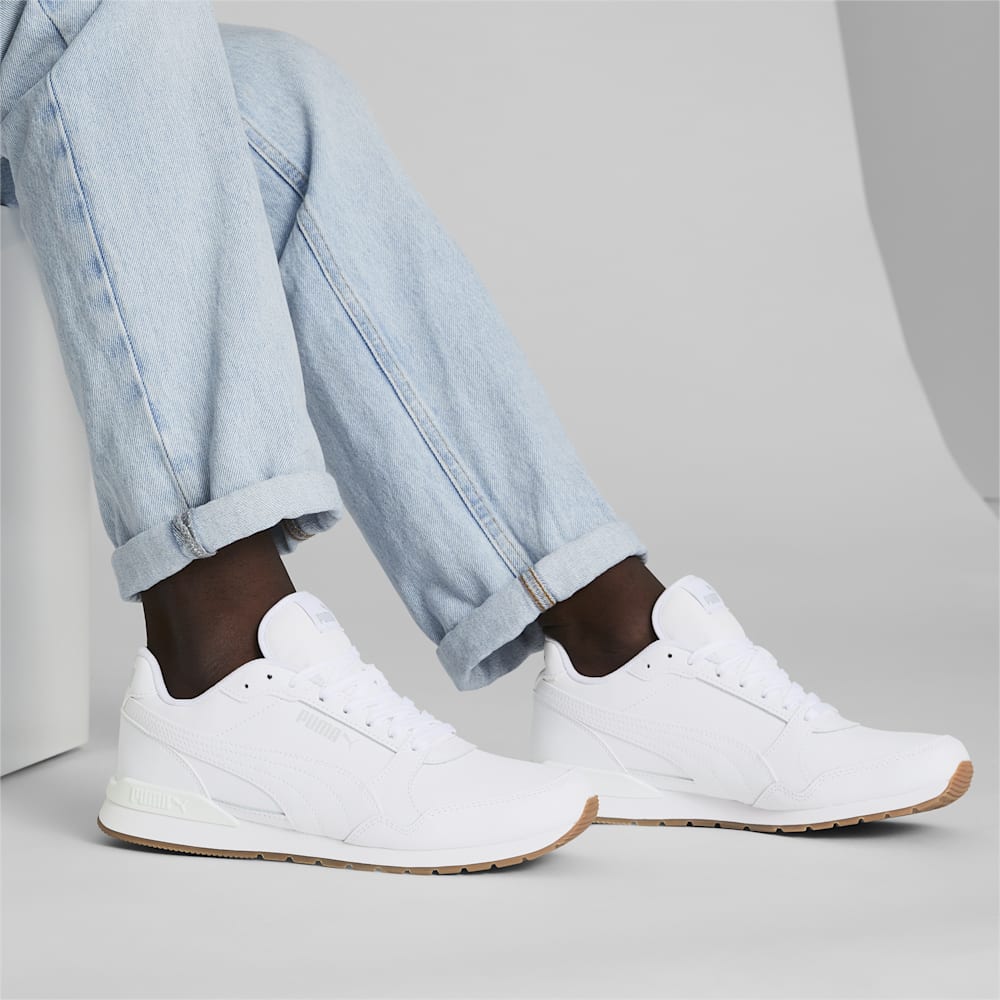 Puma ST Runner v3 L Sneakers - White-White-Gum