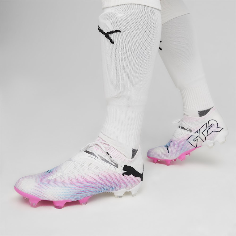 Puma FUTURE 7 ULTIMATE FG/AG Soccer Cleats - White-Black-Poison Pink