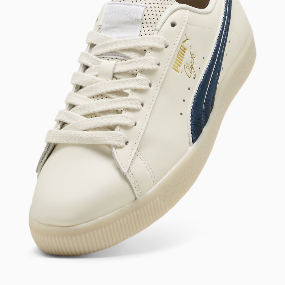 Puma Clyde Classics Sneakers - Warm White-Sedate Gray-Parisian Night