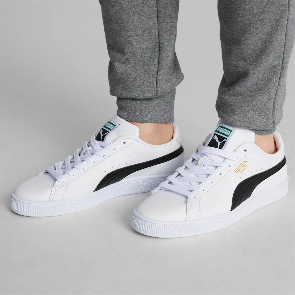 Puma Basket Classic XXI Sneakers - White-Black