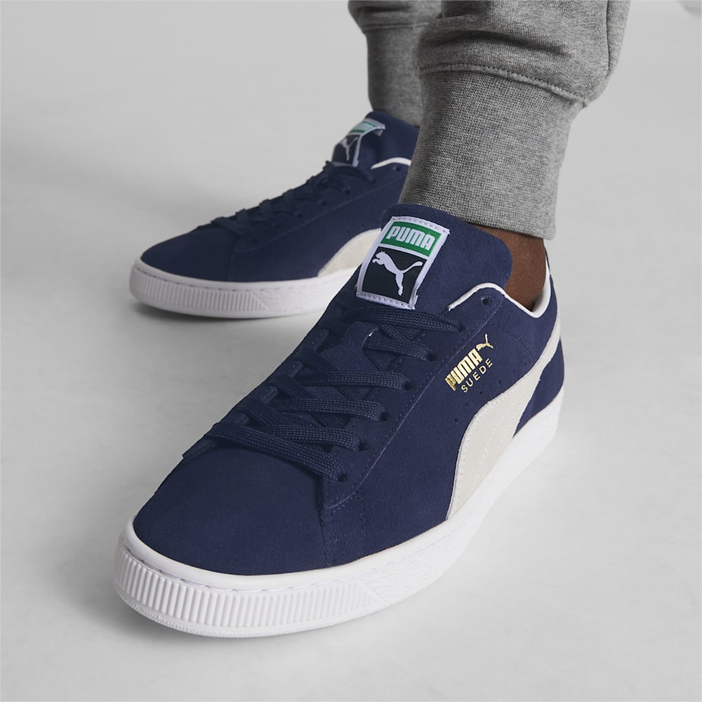 Puma Suede Classic XXI Sneakers - Peacoat-White